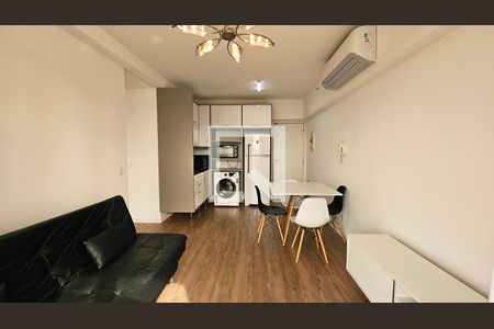 Sala/cozinha de apartamento para alugar com 2 quartos, 52m² em Centro, Jundiaí