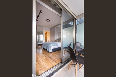 Studio para alugar com 29m², 1 quarto e sem vagaVaranda