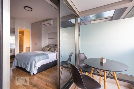 Studio para alugar com 29m², 1 quarto e sem vagaVaranda