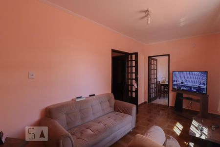 Sala de casa à venda com 2 quartos, 125m² em Vila Augusta, Guarulhos