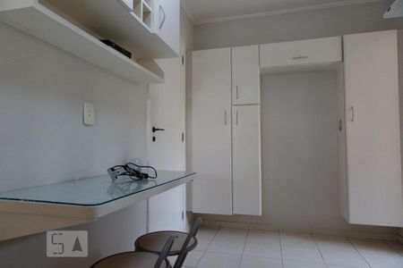Apartamento para alugar com 82m², 3 quartos e 3 vagas Apartamento para alugar com 82m², 3 quartos e 3 vagasCozinha