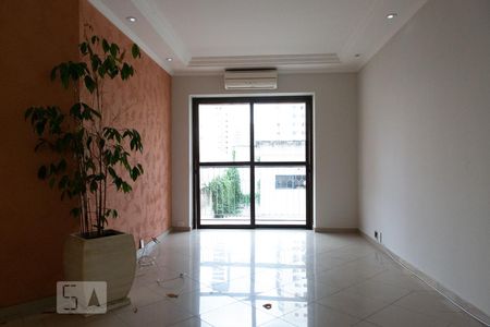 Sala de apartamento para alugar com 3 quartos, 82m² em Vila Nova Conceição, São Paulo