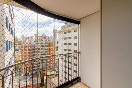 Sacada de apartamento à venda com 3 quartos, 164m² em Vila Clementino, São Paulo