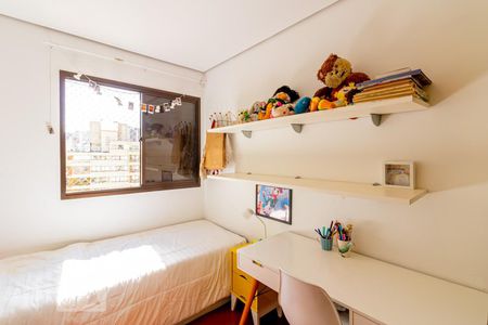 Apartamento à venda com 164m², 3 quartos e 2 vagasQuarto 3