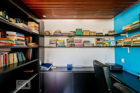 Apartamento à venda com 164m², 3 quartos e 2 vagasEscritório / Cobertura