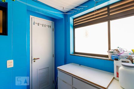 Apartamento à venda com 164m², 3 quartos e 2 vagasÁrea de Serviço