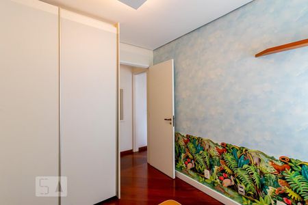 Apartamento à venda com 164m², 3 quartos e 2 vagasQuarto 2