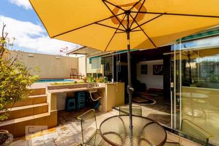 Apartamento à venda com 164m², 3 quartos e 2 vagasPiscina / Cobertura