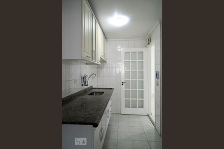 Apartamento à venda com 63m², 3 quartos e 2 vagas Apartamento à venda com 63m², 3 quartos e 2 vagasCOZINHA