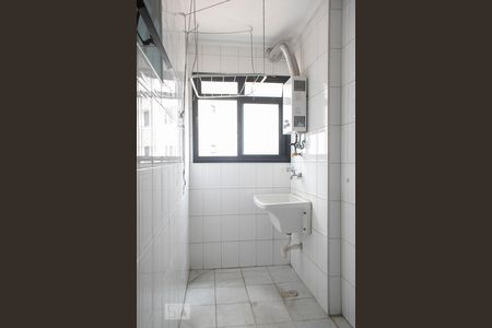 Apartamento à venda com 63m², 3 quartos e 2 vagas Apartamento à venda com 63m², 3 quartos e 2 vagasÁREA DE SERVIÇO