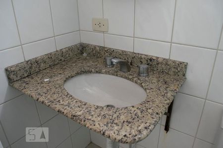 Apartamento à venda com 63m², 3 quartos e 2 vagas Apartamento à venda com 63m², 3 quartos e 2 vagasBANHEIRO SUITE