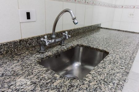 Cozinha Pia de apartamento para alugar com 3 quartos, 98m² em Vila Romana, São Paulo