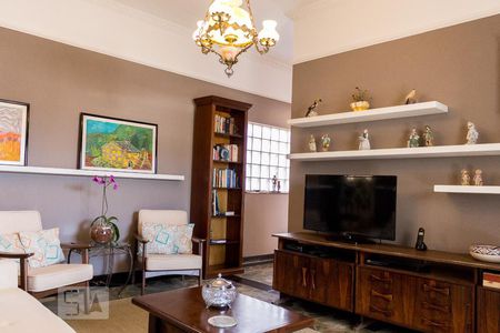 Sala de casa à venda com 4 quartos, 350m² em Vila Nova Mazzei, São Paulo