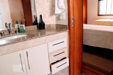 Apartamento para alugar com 230m², 4 quartos e 3 vagasBanheiro 2