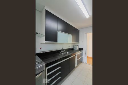 Apartamento para alugar com 169m², 2 quartos e 3 vagasCozinha