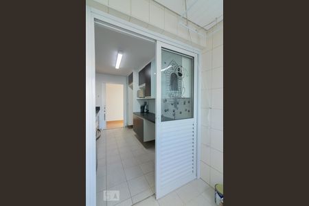 Apartamento para alugar com 169m², 2 quartos e 3 vagasÁrea de Serviço