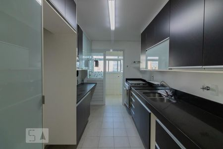 Apartamento para alugar com 169m², 2 quartos e 3 vagasCozinha