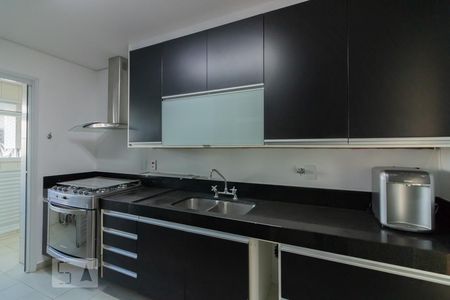 Apartamento para alugar com 169m², 2 quartos e 3 vagasCozinha