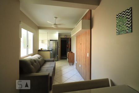 Sala de apartamento à venda com 2 quartos, 50m² em Jardim Santo Alberto, Santo André