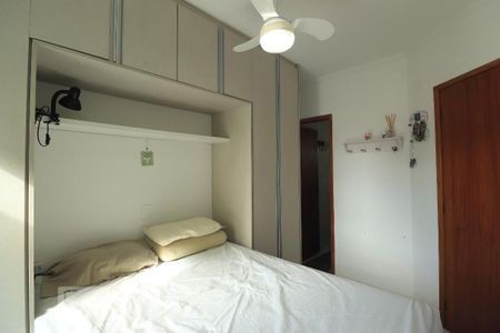 Suíte de apartamento à venda com 2 quartos, 50m² em Jardim Santo Alberto, Santo André