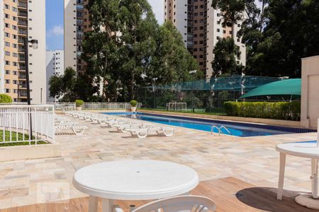 Apartamento à venda com 52m², 2 quartos e 1 vagaÁrea comum - Piscina
