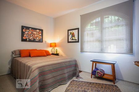 Casa à venda com 300m², 4 quartos e 5 vagasQuarto 2