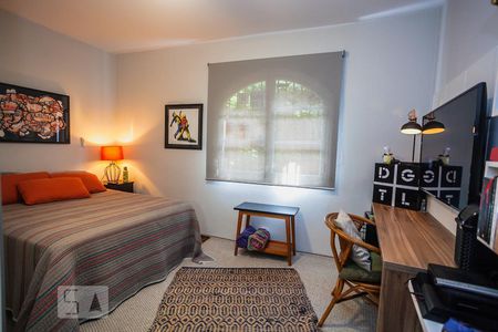 Casa à venda com 300m², 4 quartos e 5 vagasQuarto 2