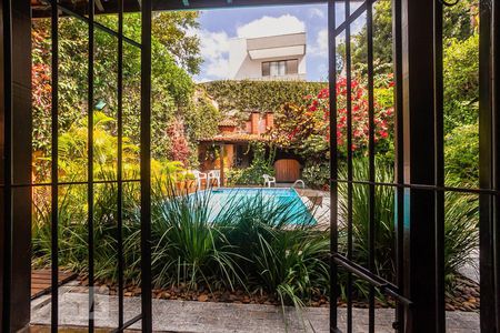 Casa à venda com 300m², 4 quartos e 5 vagasVista suíte master