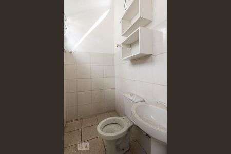 Banheiro  de apartamento para alugar com 1 quarto, 50m² em Vila Santa Clara, São Paulo