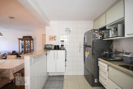Apartamento para alugar com 74m², 2 quartos e 1 vaga Apartamento para alugar com 74m², 2 quartos e 1 vagaCozinha
