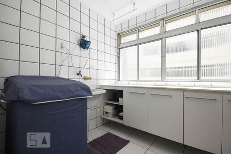 Apartamento para alugar com 74m², 2 quartos e 1 vaga Apartamento para alugar com 74m², 2 quartos e 1 vagaÁrea de serviço