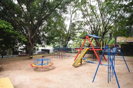 Apartamento para alugar com 74m², 2 quartos e 1 vaga Apartamento para alugar com 74m², 2 quartos e 1 vagaPlayground