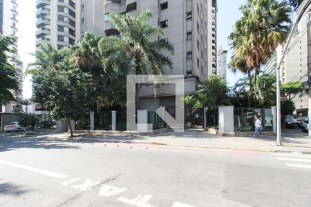 Apartamento para alugar com 49m², 1 quarto e 1 vaga Apartamento para alugar com 49m², 1 quarto e 1 vagaFachada