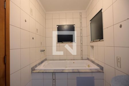 Casa de condomínio para alugar com 350m², 4 quartos e 2 vagasSuíte 2 banheiro 