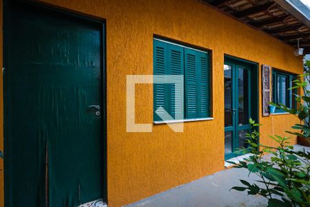 Casa de condomínio para alugar com 350m², 4 quartos e 2 vagasv