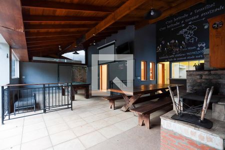 Casa de condomínio para alugar com 350m², 4 quartos e 2 vagasParte externa 