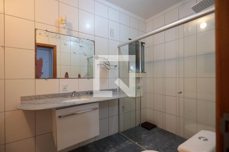 Casa de condomínio para alugar com 350m², 4 quartos e 2 vagasSuíte 2 banheiro 