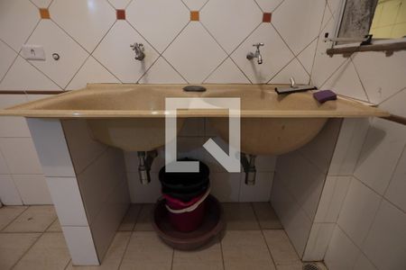 Casa de condomínio para alugar com 350m², 4 quartos e 2 vagasÁrea de Serviço