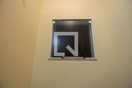 Casa de condomínio para alugar com 350m², 4 quartos e 2 vagasLavabo 