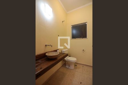 Casa de condomínio para alugar com 350m², 4 quartos e 2 vagasLavabo 