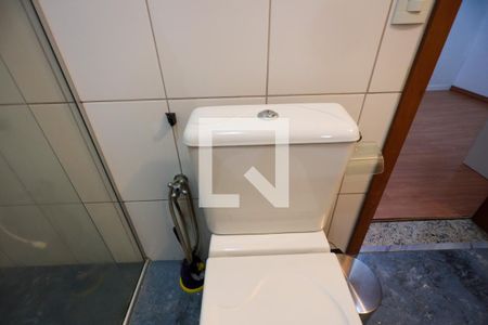 Casa de condomínio para alugar com 350m², 4 quartos e 2 vagasSuíte 2 banheiro 