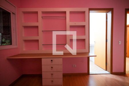 Casa de condomínio para alugar com 350m², 4 quartos e 2 vagasSuíte 4 