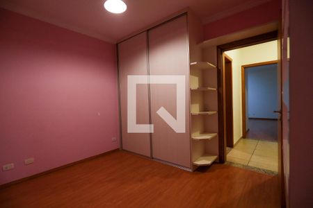 Casa de condomínio para alugar com 350m², 4 quartos e 2 vagasSuíte 4