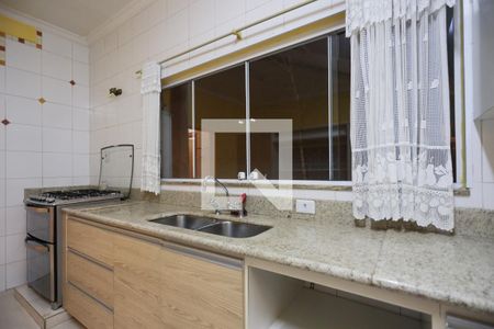 Casa de condomínio para alugar com 350m², 4 quartos e 2 vagasCozinha 