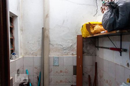 Casa à venda com 150m², 5 quartos e 2 vagasÁrea comum- Fundos