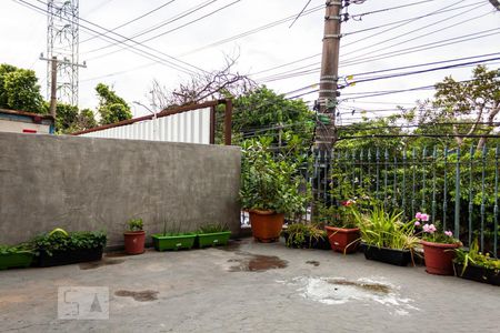 Casa à venda com 150m², 5 quartos e 2 vagasQuarto 2 - Sacada