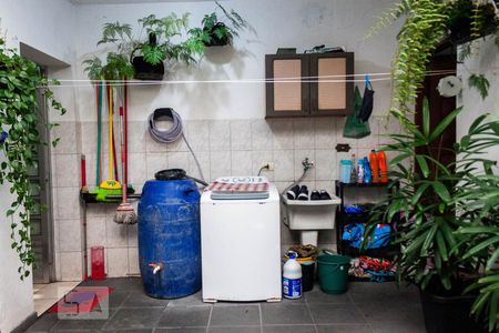 Casa à venda com 150m², 5 quartos e 2 vagasÁrea de Serviço