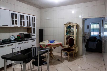Casa à venda com 150m², 5 quartos e 2 vagasCozinha