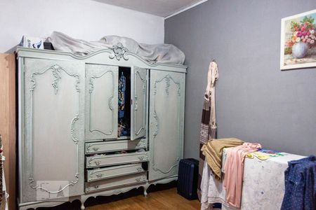 Casa à venda com 150m², 5 quartos e 2 vagasQuarto 1 -  Fundos