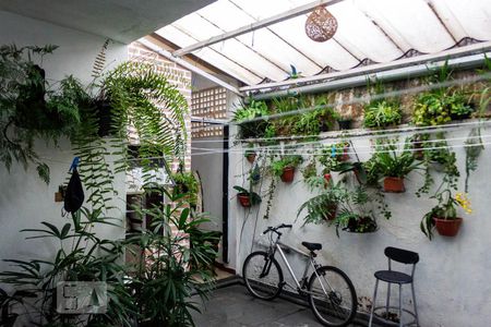 Casa à venda com 150m², 5 quartos e 2 vagasÁrea comum